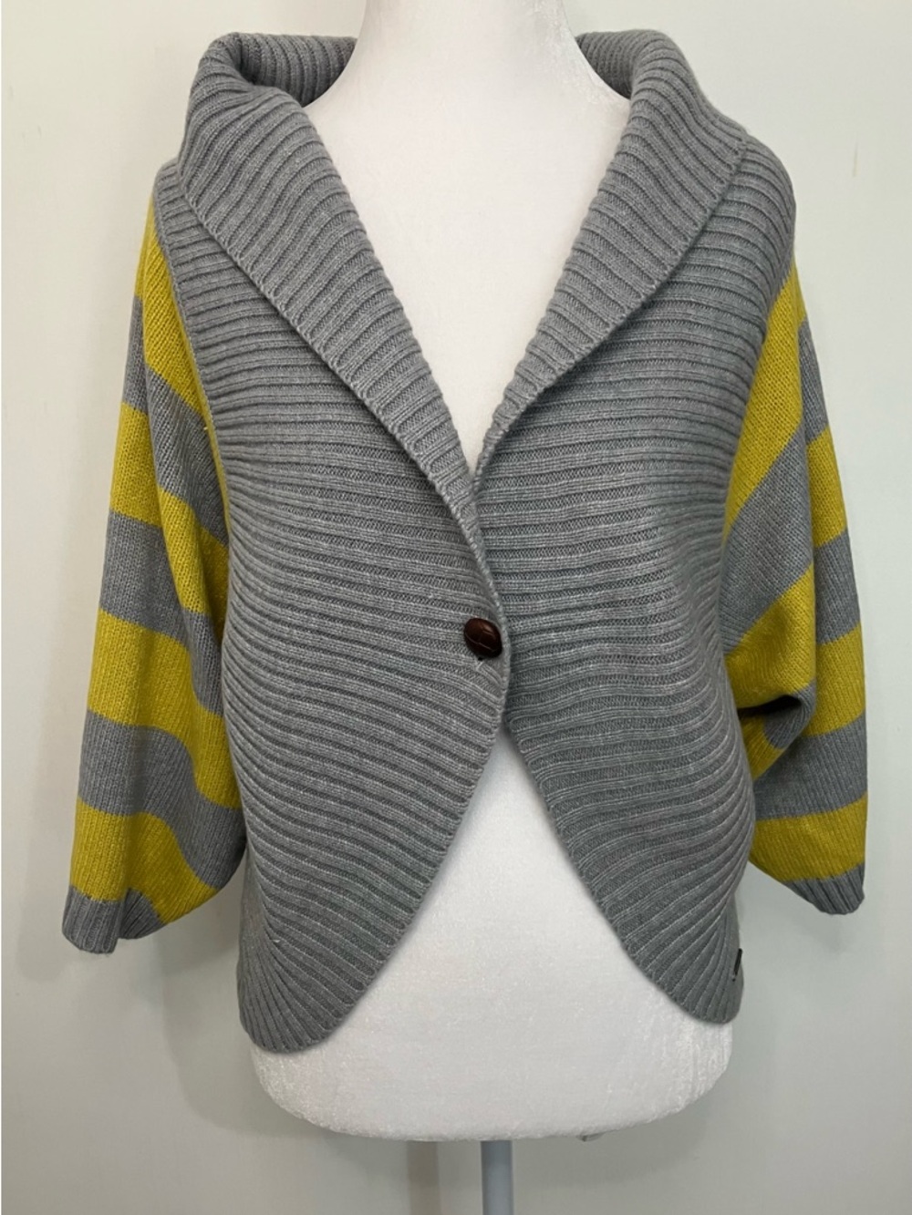 Roxy Y2K  Shrug Cardigan Striped Gray Yellow Juniors M 90s Academia Retro Preppy